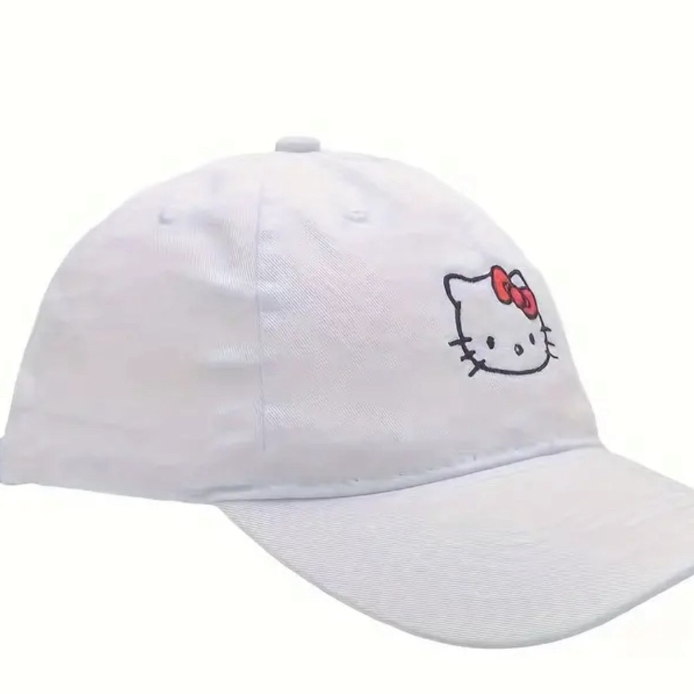 Hello kitty hat